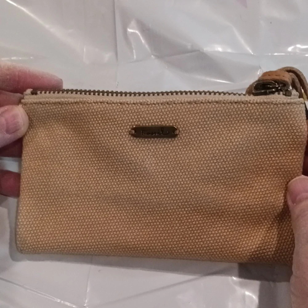 Wallet - Picture 1 of 7